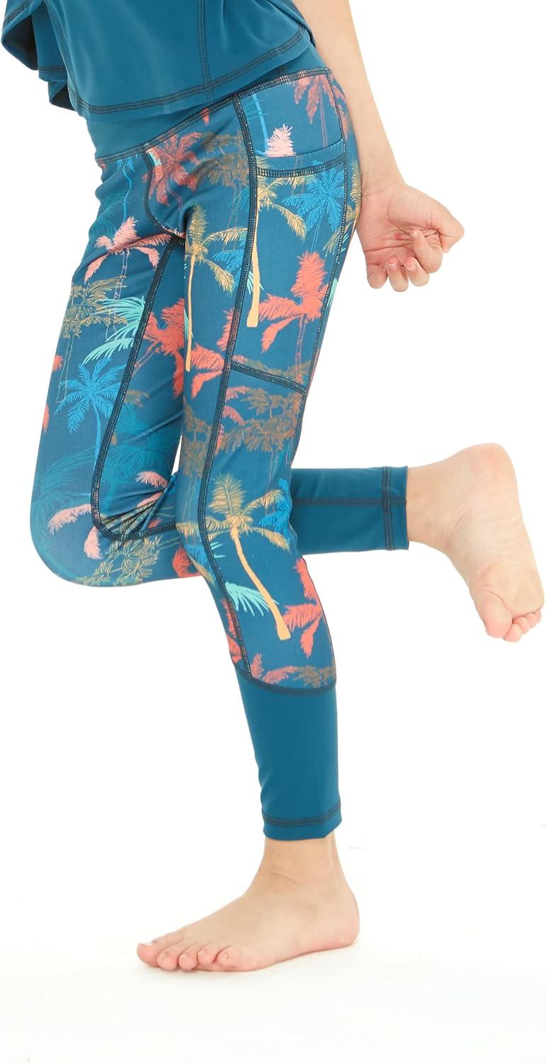 imageMatchable Mother or Daguhter Hawaiian Activewear Set in Crayon Palms GreenGirl Legging in Crayon Palms Green