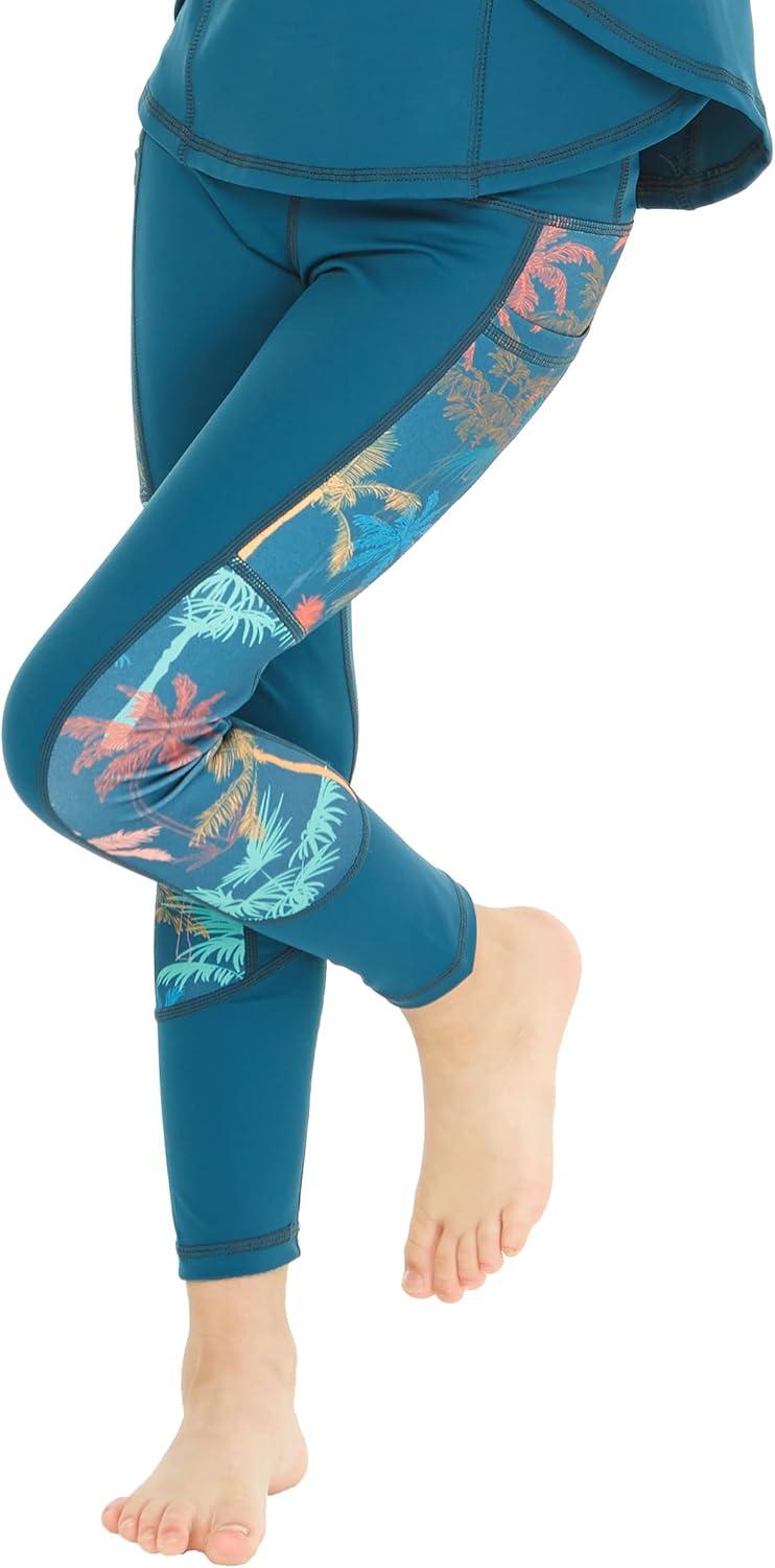 imageMatchable Mother or Daguhter Hawaiian Activewear Set in Crayon Palms GreenGirl Legging in Side Crayon Palms Green